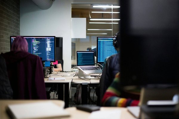 Quels sont les domaines d'application et les métiers de la programmation ?